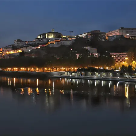 House With Shared Pool In Agueda, Mountain View Vakantiehuis Urgueira (Aveiro)