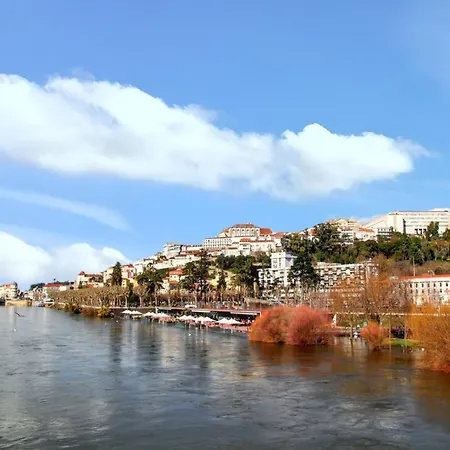 House With Shared Pool In Agueda, Mountain View Urgueira (Aveiro)