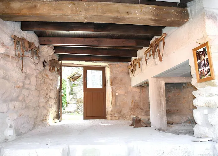 House With Shared Pool In Agueda, Mountain View