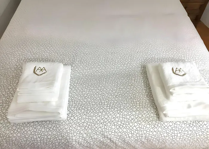 House With Shared Pool In Agueda, Mountain View Prázdninový dům