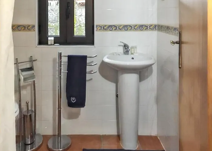 House With Shared Pool In Agueda, Mountain View